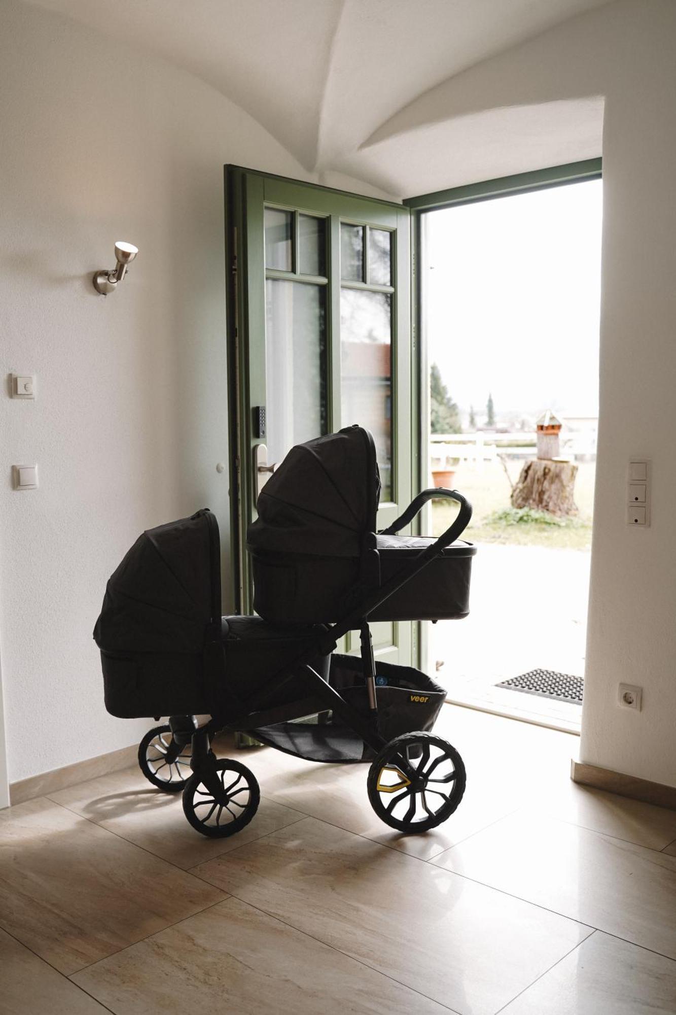 Black Horse Family Apartment - Barrierearm - Pfotenglueck - Familienzeit By Loewenherz Homes Stephanskirchen Buitenkant foto