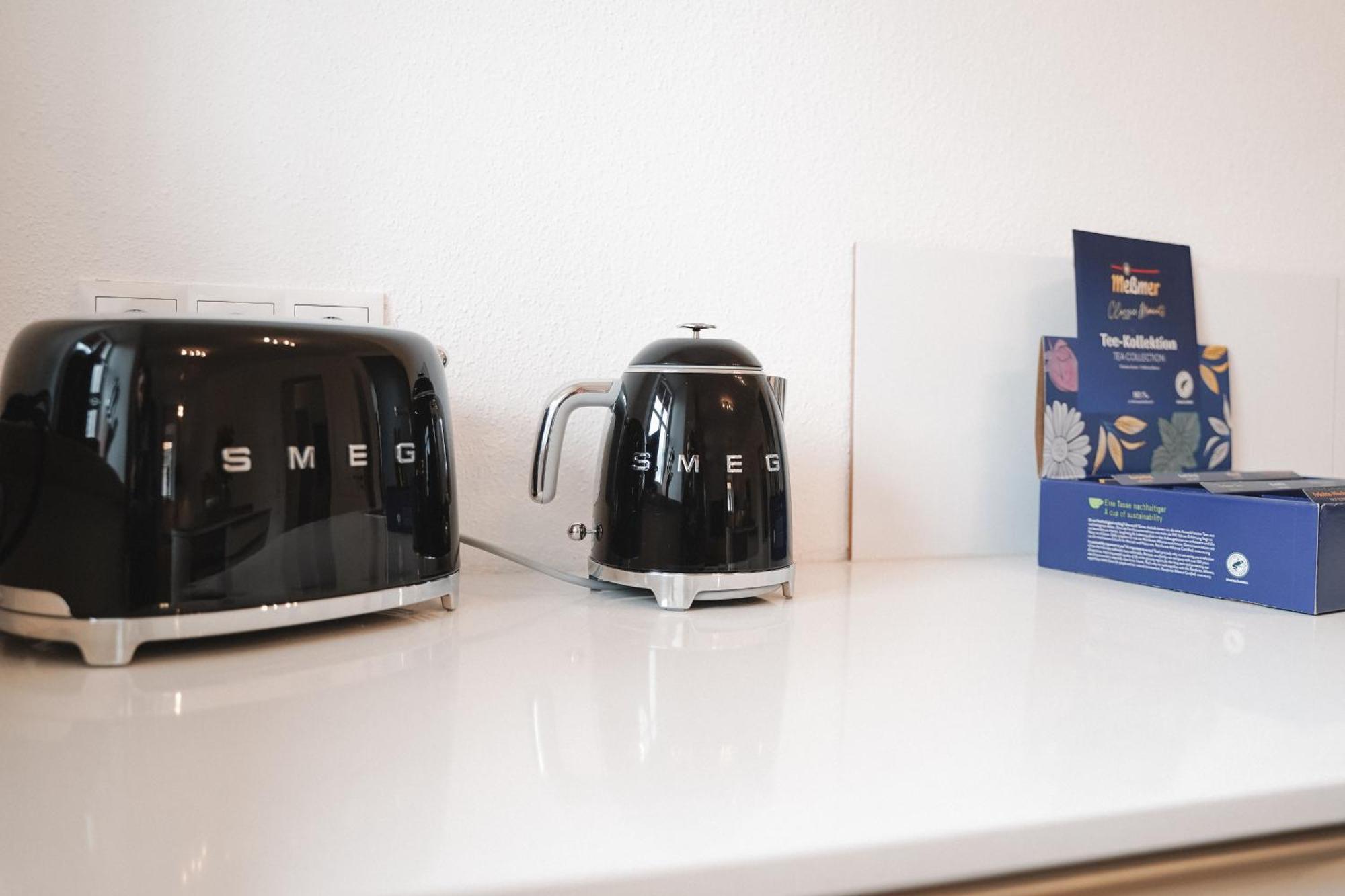Black Horse Family Apartment - Barrierearm - Pfotenglueck - Familienzeit By Loewenherz Homes Stephanskirchen Buitenkant foto