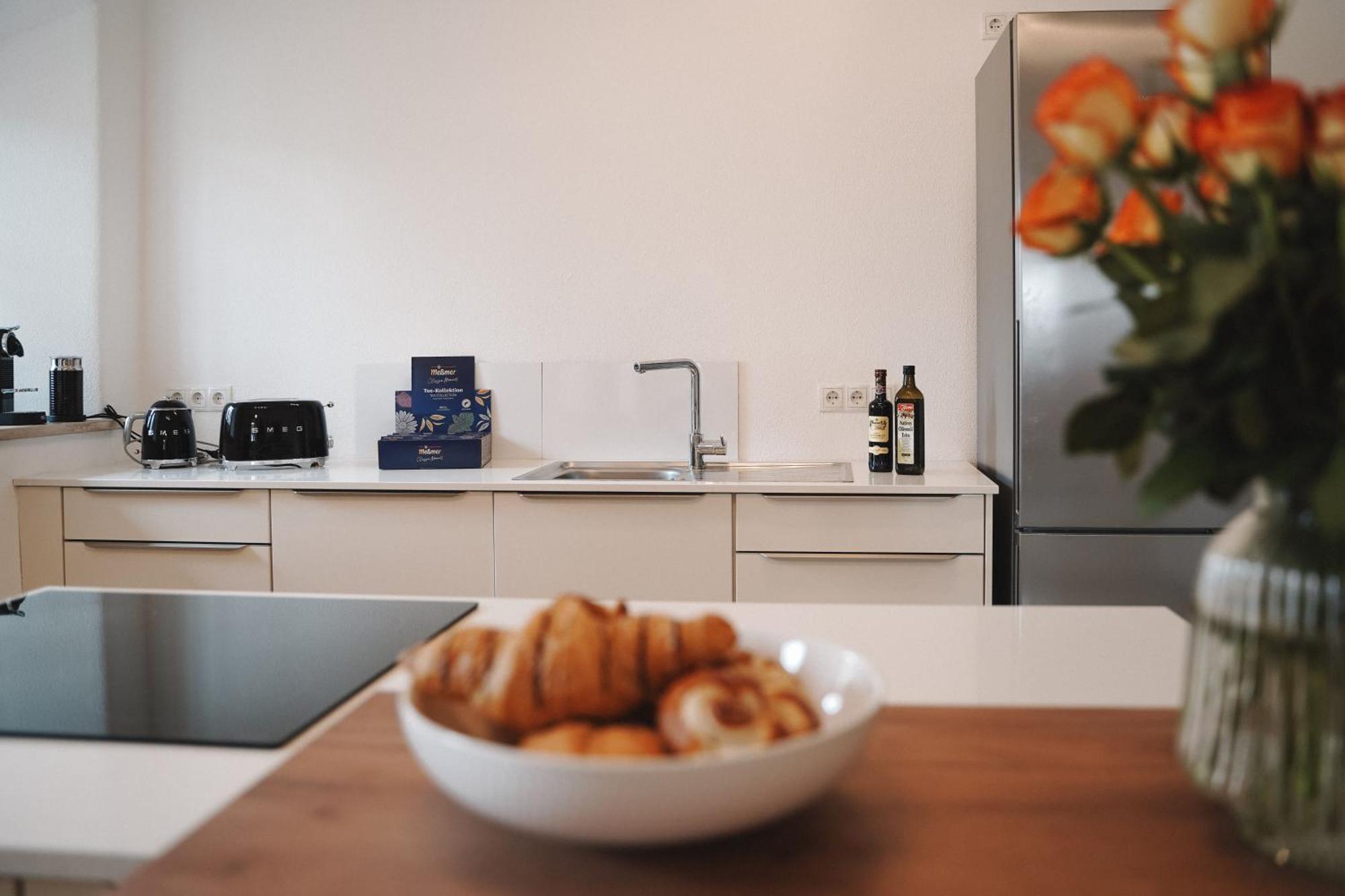 Black Horse Family Apartment - Barrierearm - Pfotenglueck - Familienzeit By Loewenherz Homes Stephanskirchen Buitenkant foto